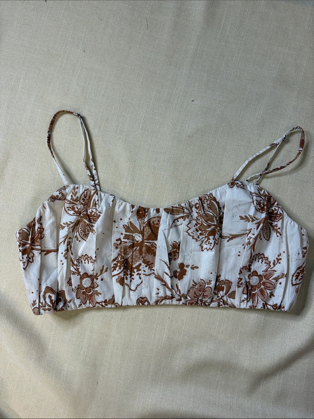 Abercrombie & Fitch White Cropped Cami with Brown Floral Motif